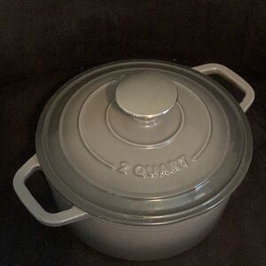 AKS Artisans Kitchen Supply 2 Qt Enameled Cast Iron Dutch Oven w/Lid Gray Cast